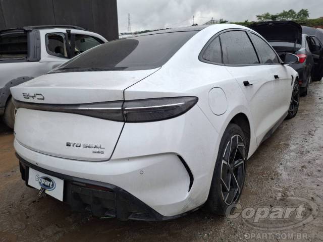 2025 BYD SEAL 