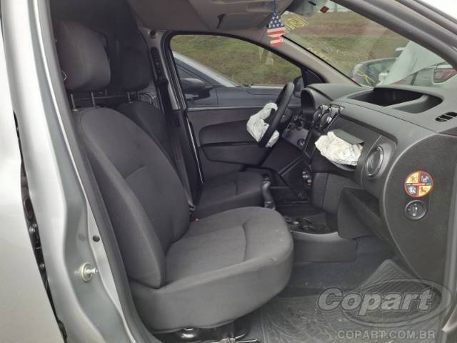 2027 RENAULT KANGOO 