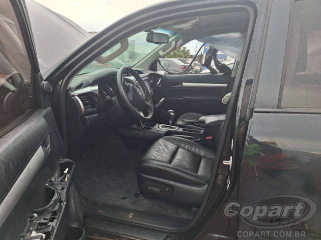 2021 TOYOTA HILUX CD 