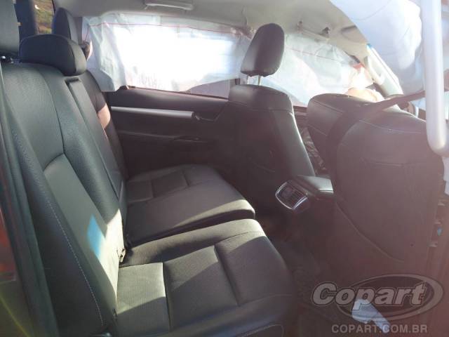 2024 TOYOTA HILUX CD 