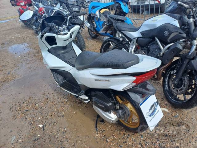 2016 HONDA PCX 