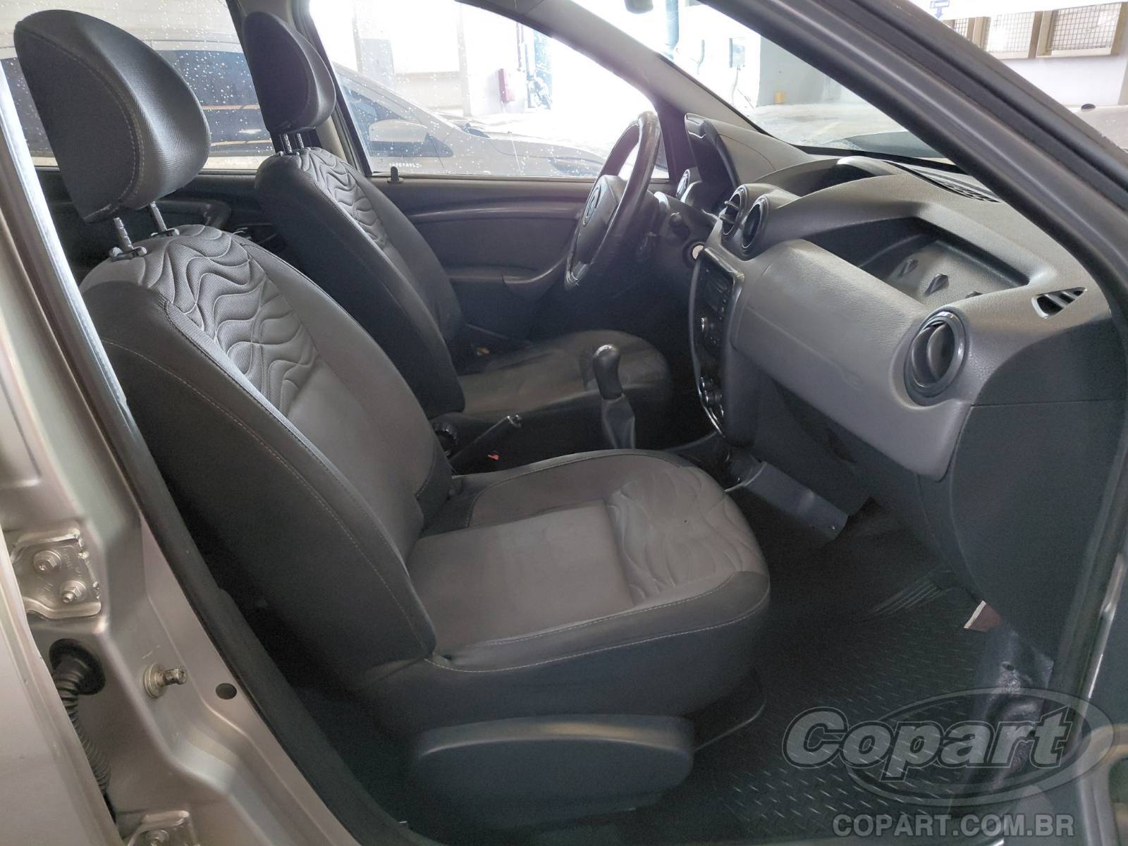 Foto 5: 2014 RENAULT DUSTER