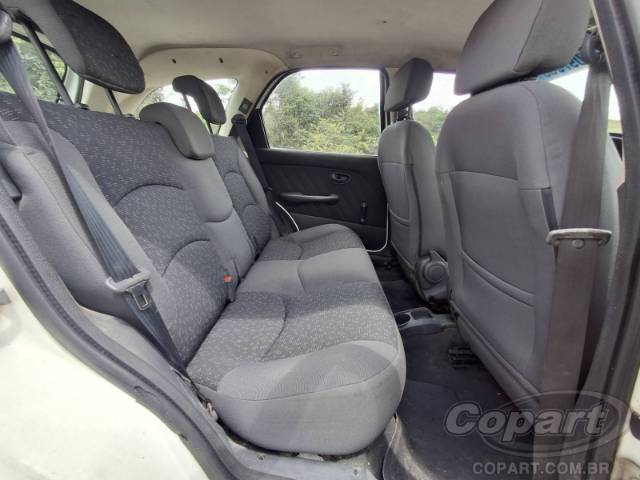 2013 FIAT PALIO WEEKEND 