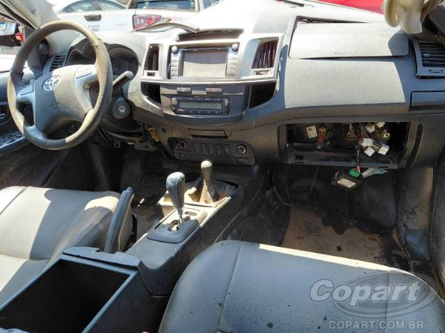2014 TOYOTA HILUX CD 