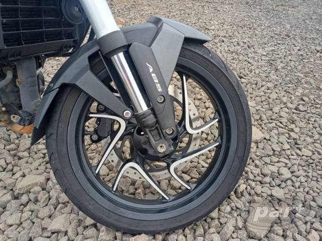 2025 BAJAJ DOMINAR 