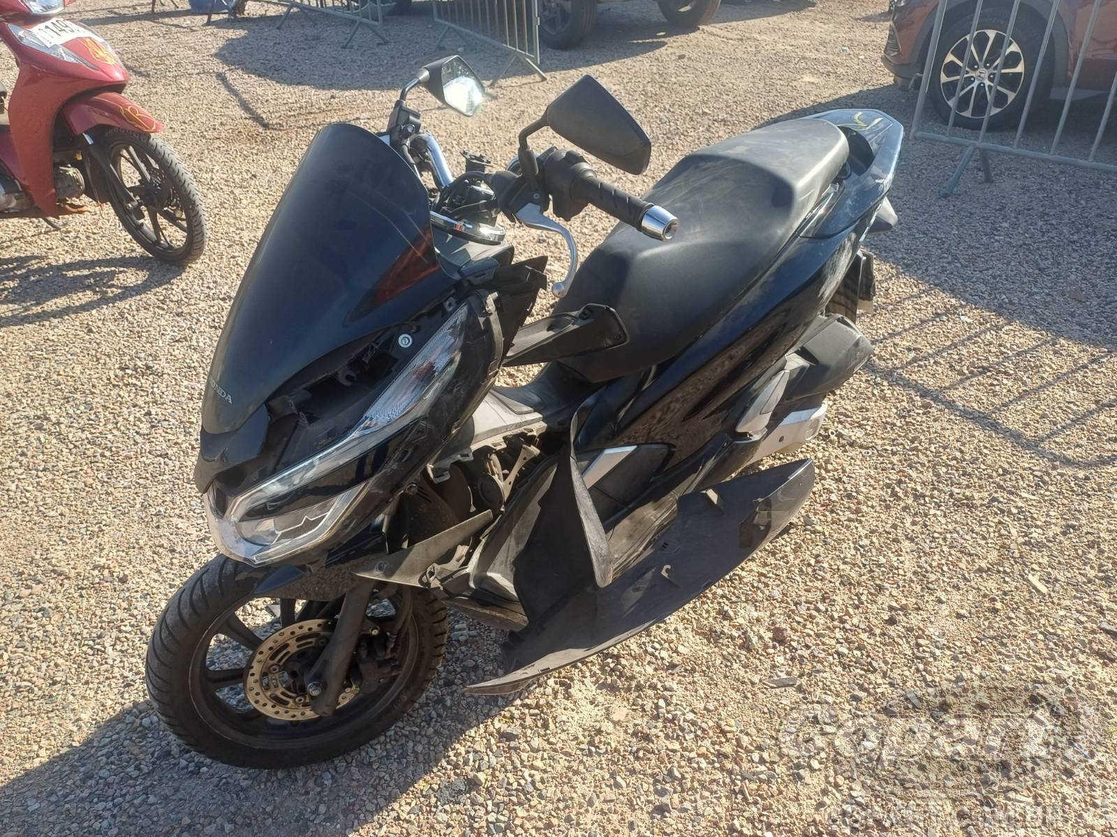 Foto 2: 2019 HONDA PCX