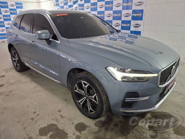 2022 VOLVO XC60 