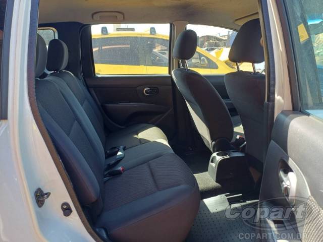 2012 NISSAN LIVINA 