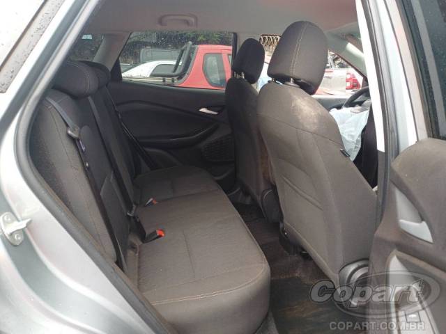 2026 CHEVROLET TRACKER 