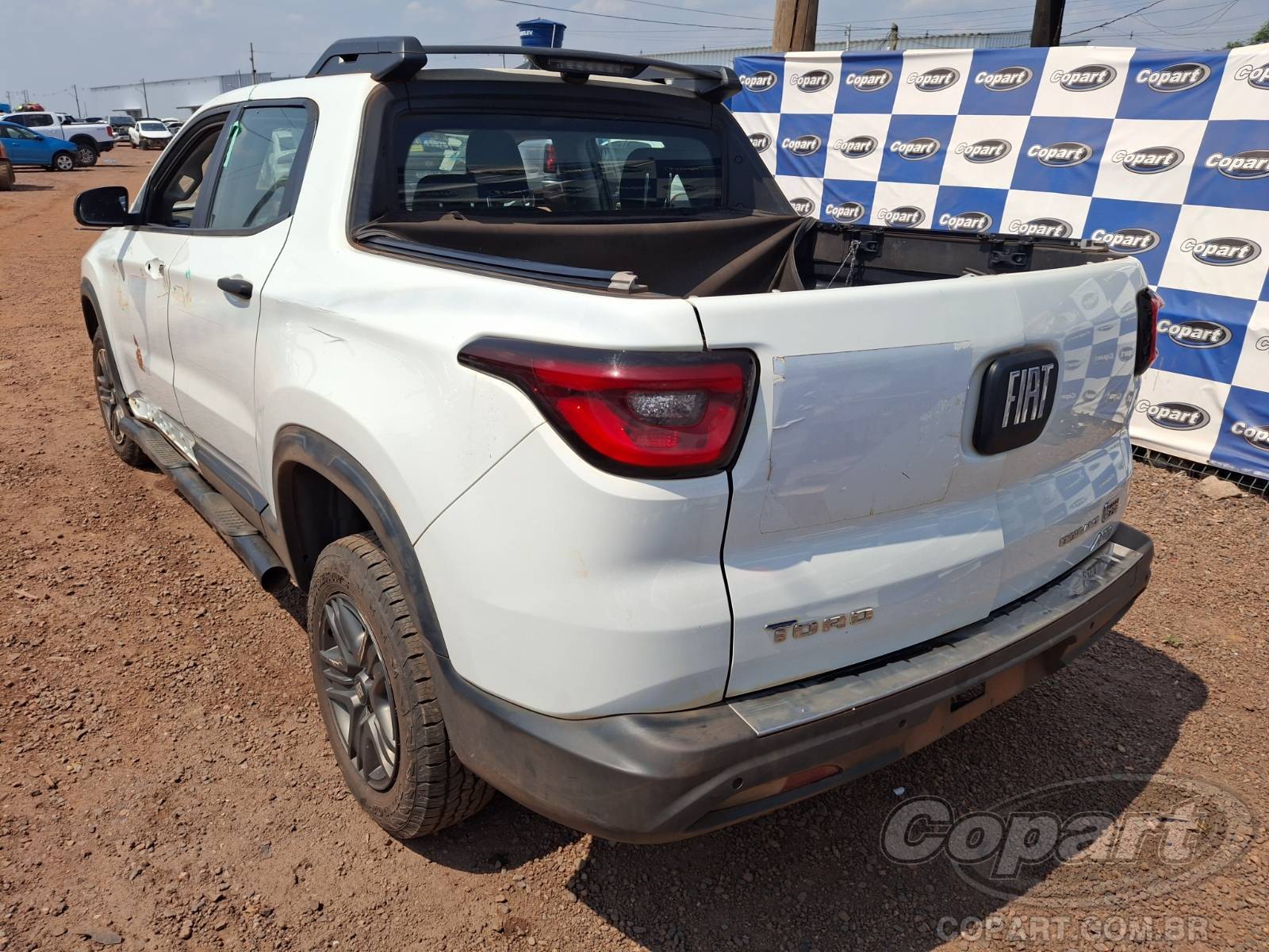 Foto 3: 2025 FIAT TORO