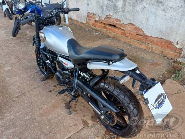 2026 ROYAL ENFIELD Guerrilla 