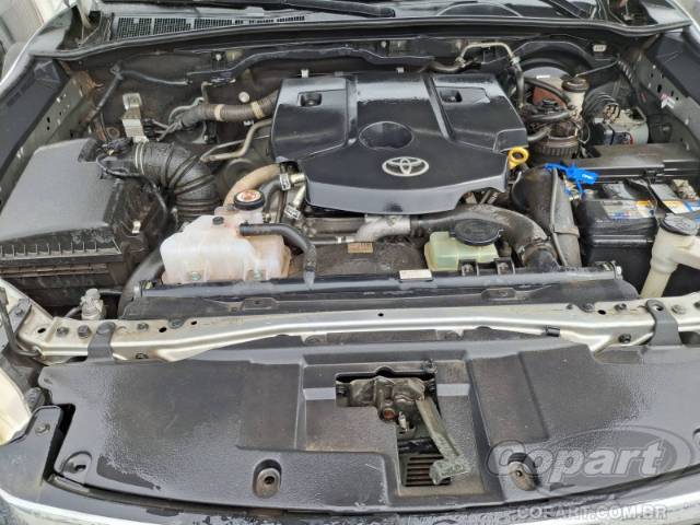 2019 TOYOTA HILUX CD 