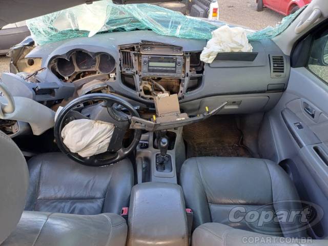 2010 TOYOTA HILUX CD 