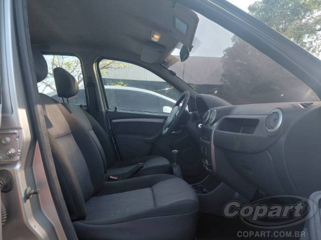 2011 RENAULT LOGAN 