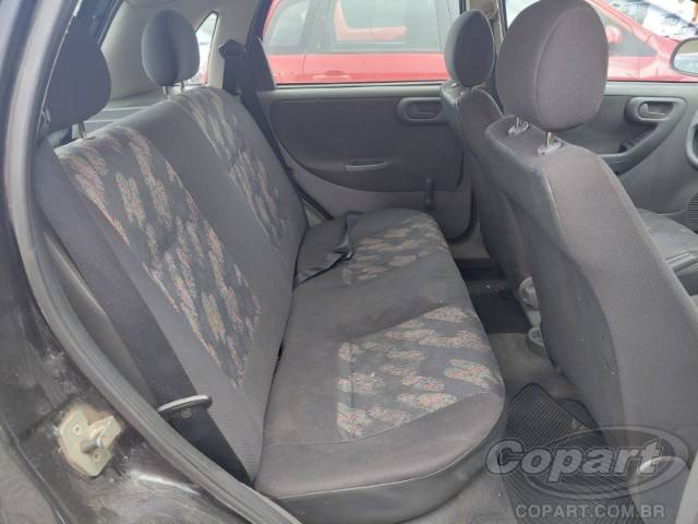 2004 CHEVROLET CORSA 