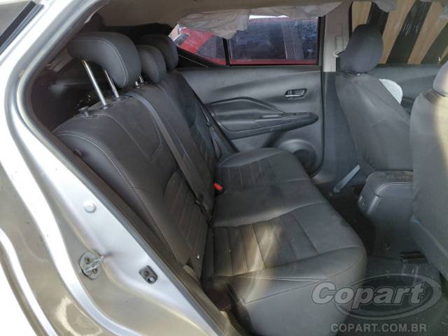 2025 NISSAN Kicks Play 