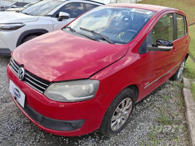 2013 VOLKSWAGEN FOX 