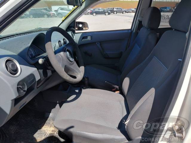 2011 VOLKSWAGEN GOL 