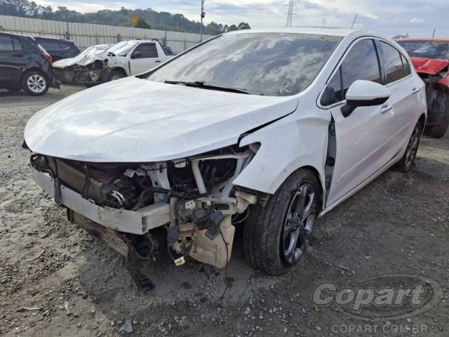 2017 CHEVROLET CRUZE HATCH 