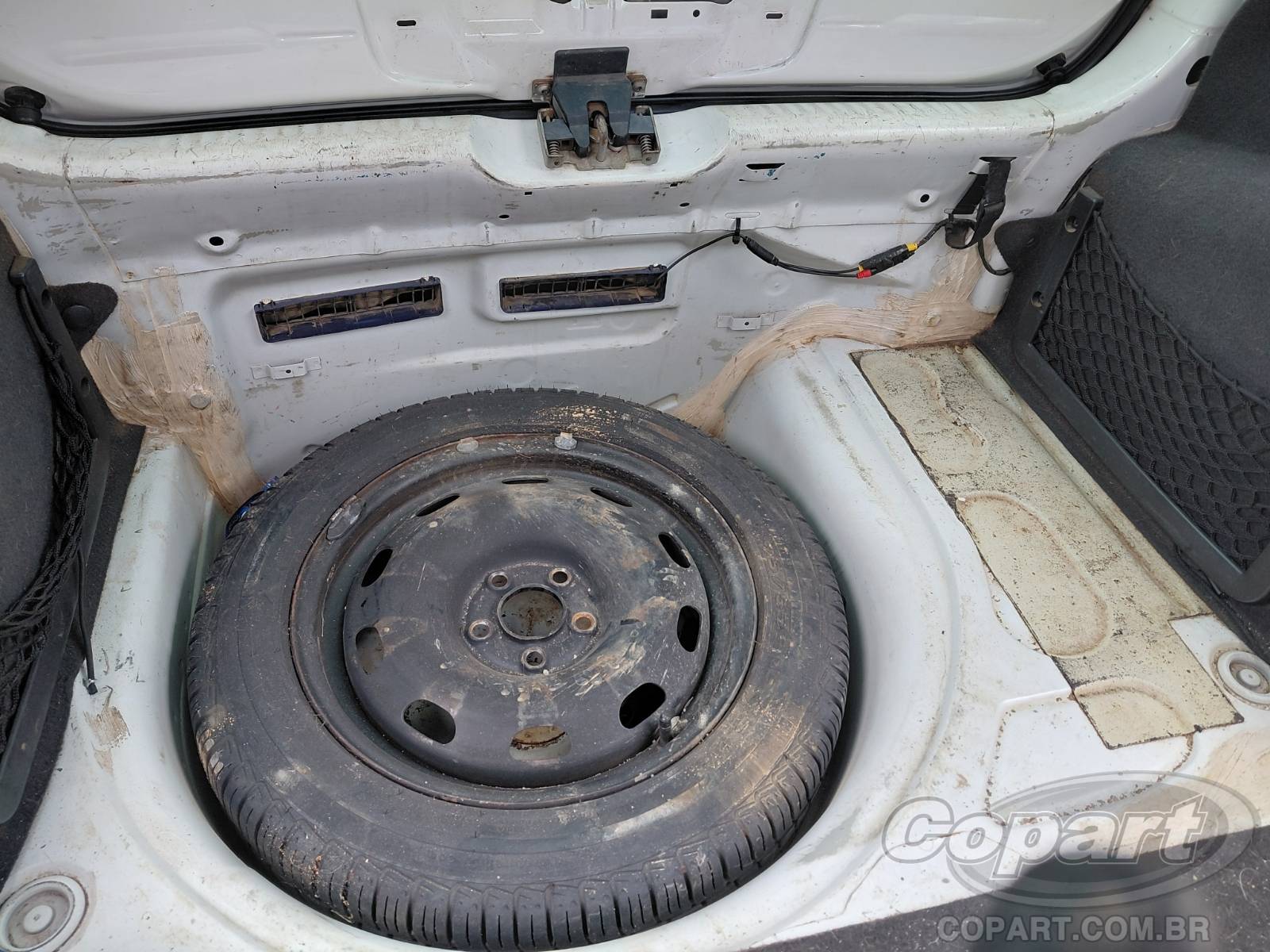 Foto 10 de 15: 2014 VOLKSWAGEN FOX
