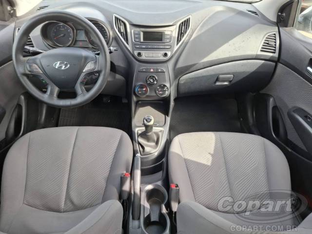 2015 HYUNDAI HB20S 