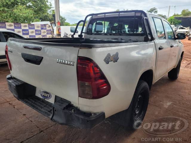 2023 TOYOTA HILUX CD 