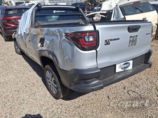 2025 FIAT STRADA 