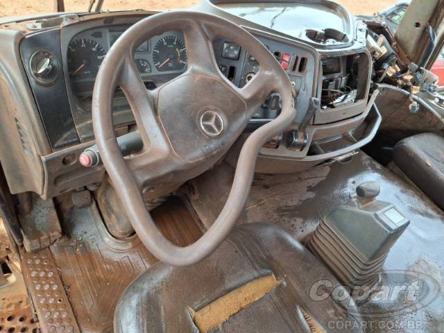 2012 MERCEDES BENZ AXOR 