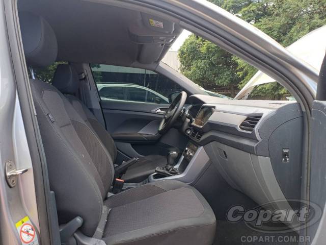 2024 VOLKSWAGEN T-CROSS 