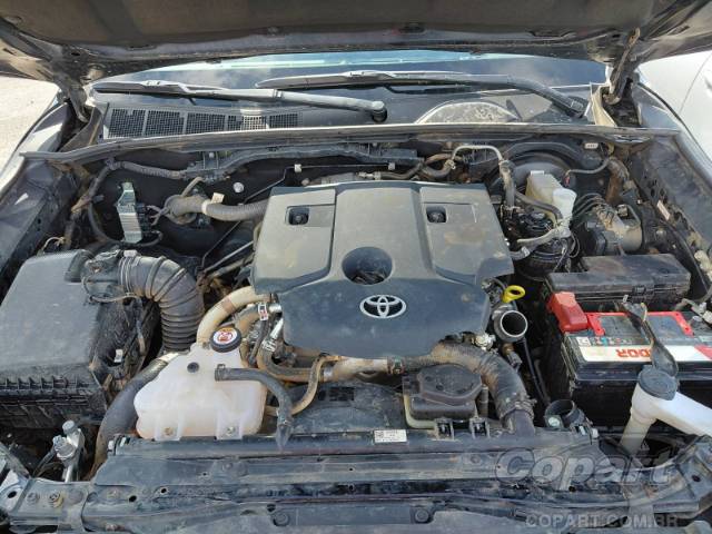 2025 TOYOTA HILUX CD 