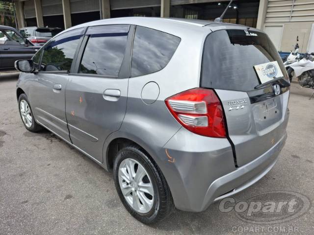 2014 HONDA FIT 