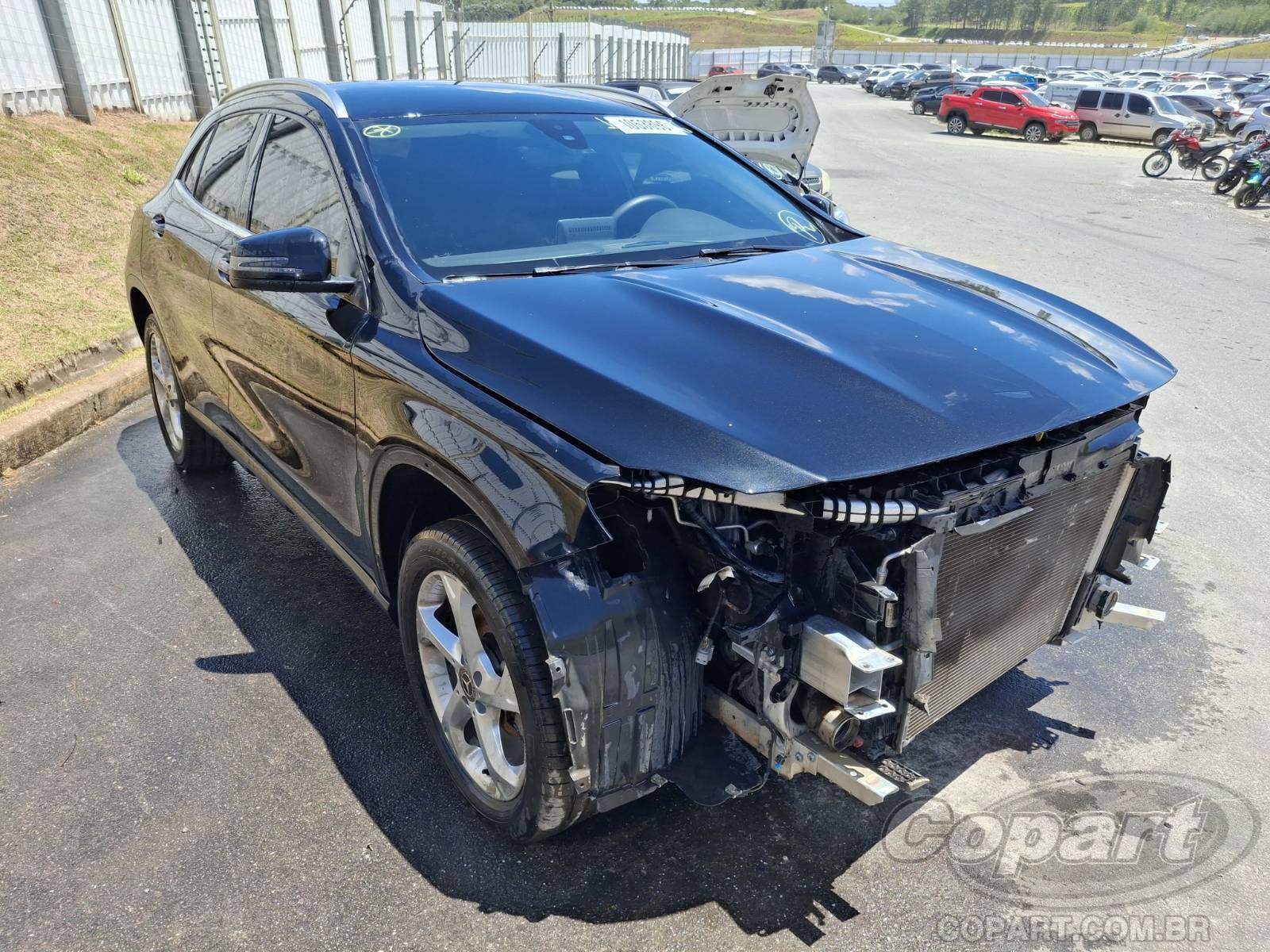 MERCEDES BENZ GLA 2018