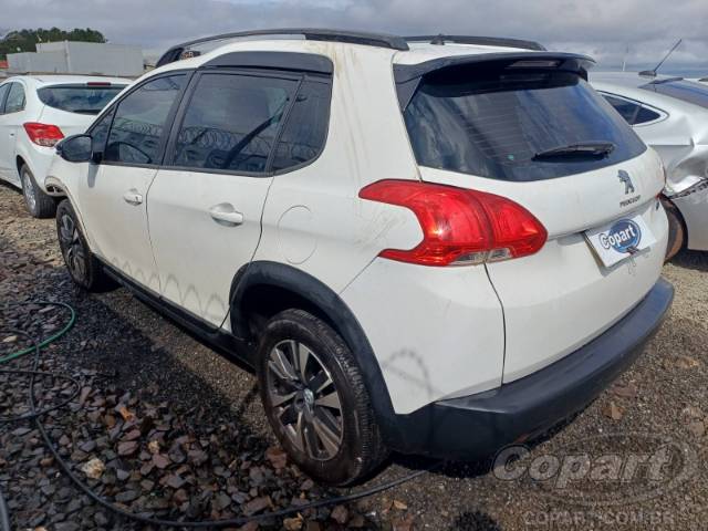 2022 PEUGEOT 2008 