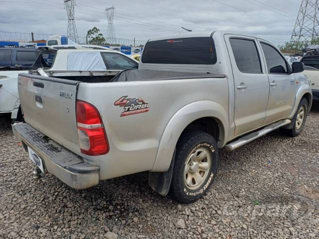 2013 TOYOTA HILUX CD 