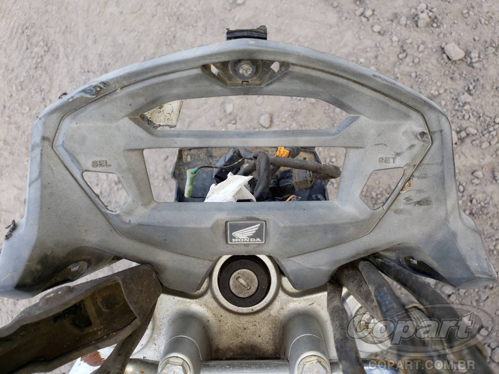 Foto 8 de 10: 2015 HONDA CG 150