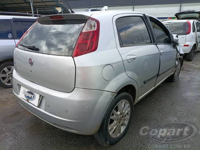 2012 FIAT PUNTO 