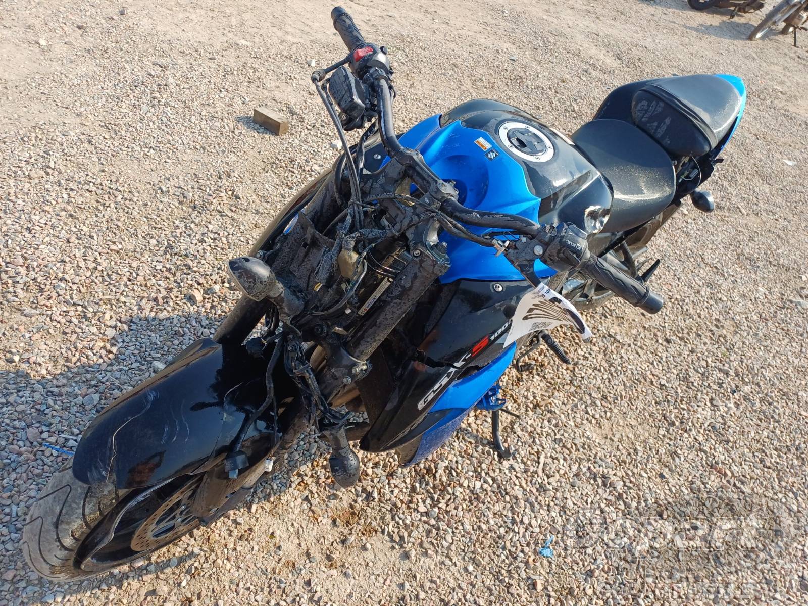 2020 SUZUKI GSX-S — leilão em Curitiba/PR (foto 2)
