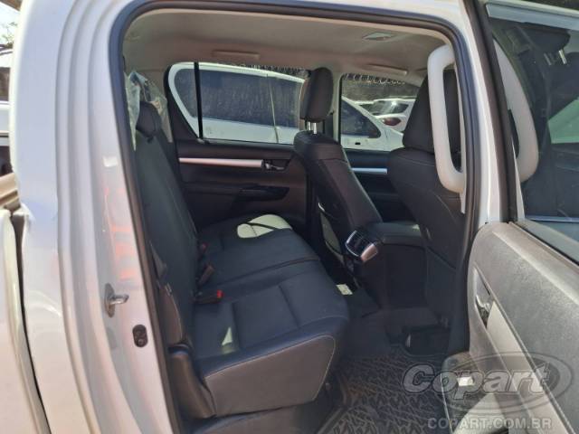 2024 TOYOTA HILUX CD 