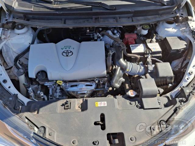 2025 TOYOTA YARIS SEDA 