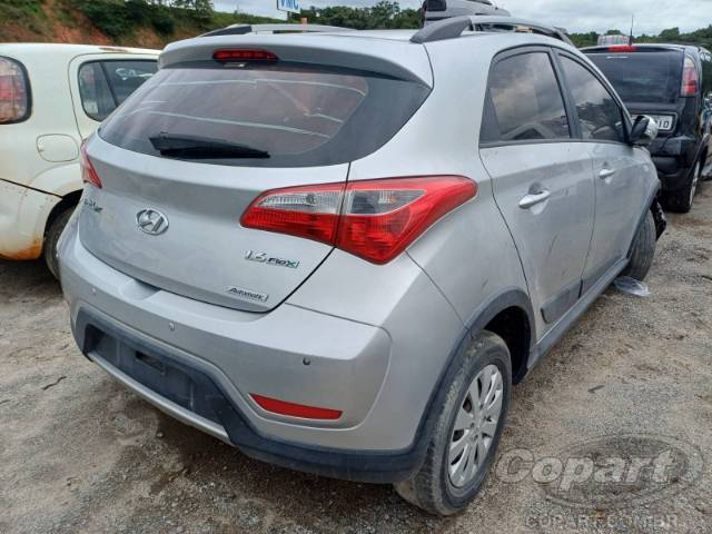 2015 HYUNDAI HB20 