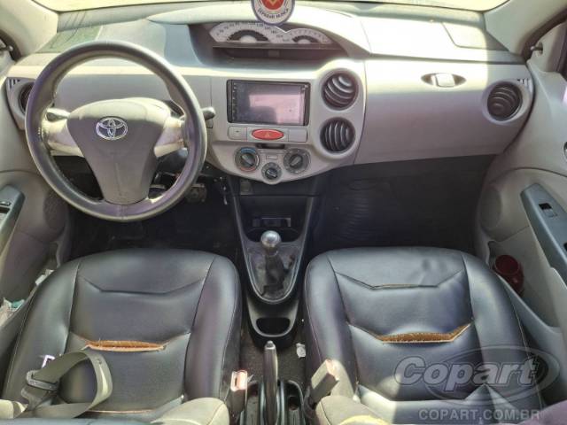 2013 TOYOTA ETIOS SEDA 