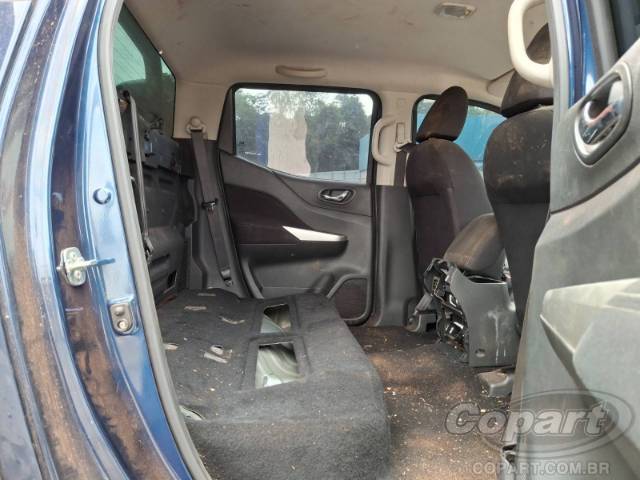 2022 NISSAN FRONTIER CD 