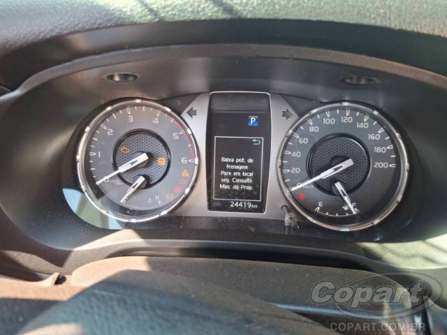 2025 TOYOTA HILUX CD 