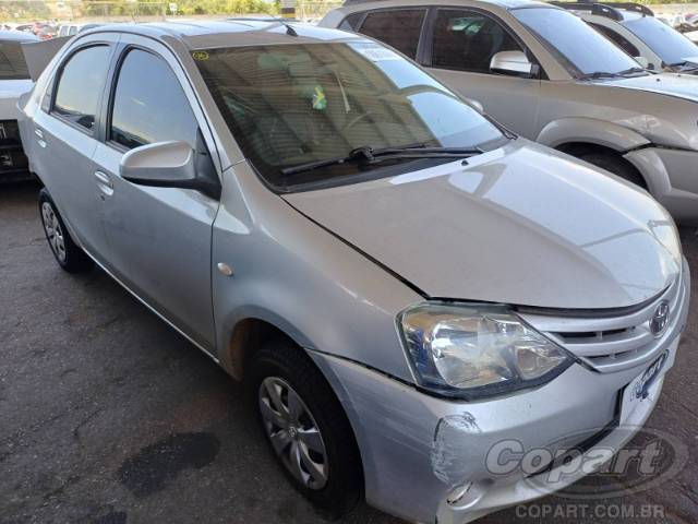 2016 TOYOTA ETIOS SEDA 