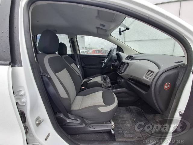 2016 CHEVROLET SPIN 