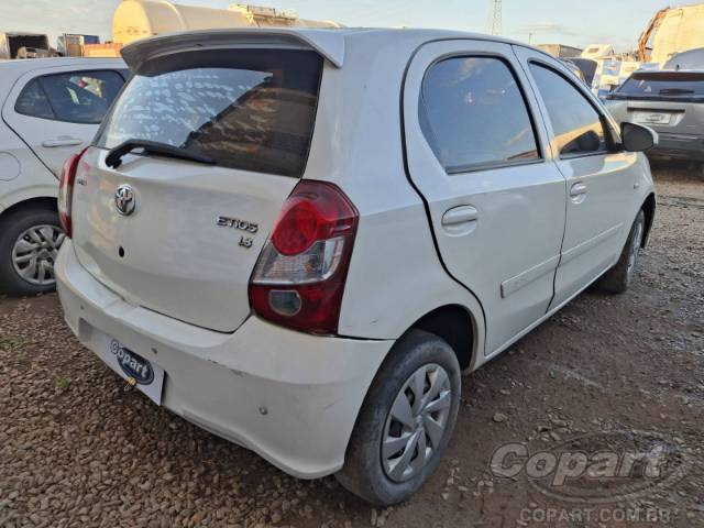 2020 TOYOTA ETIOS 