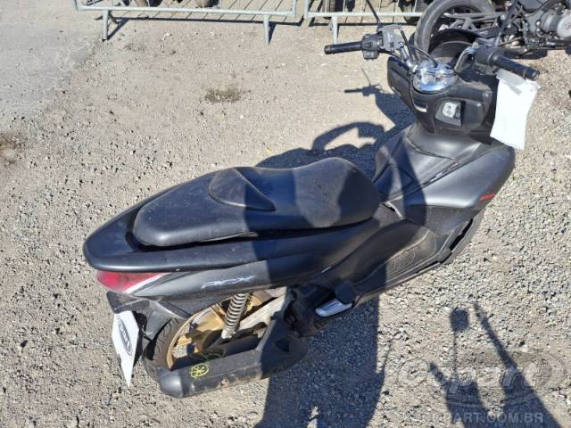2015 HONDA PCX 