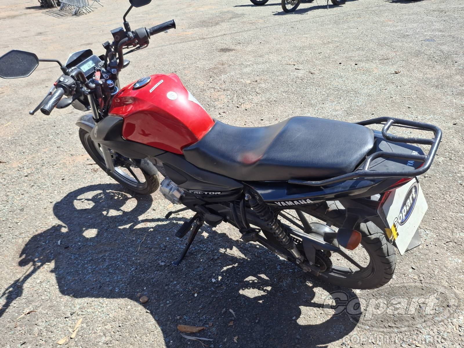 Foto 3: 2019 YAMAHA YBR 125I FACTOR