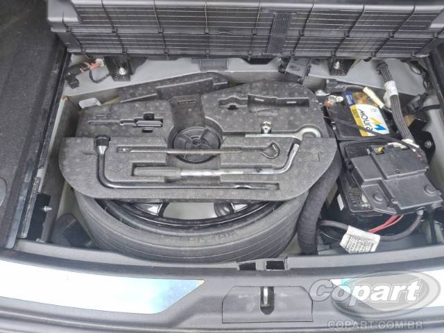 2017 MASERATI LEVANTE 