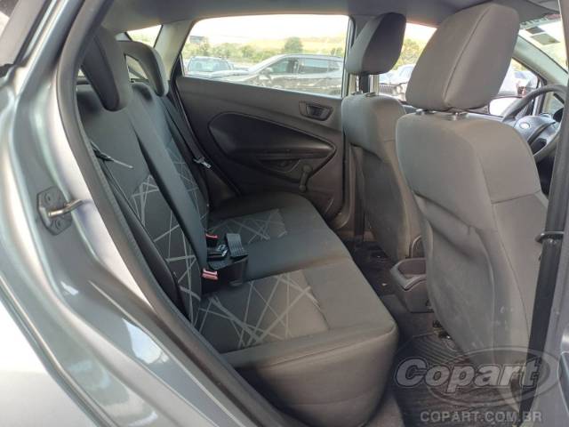 2015 FORD FIESTA 
